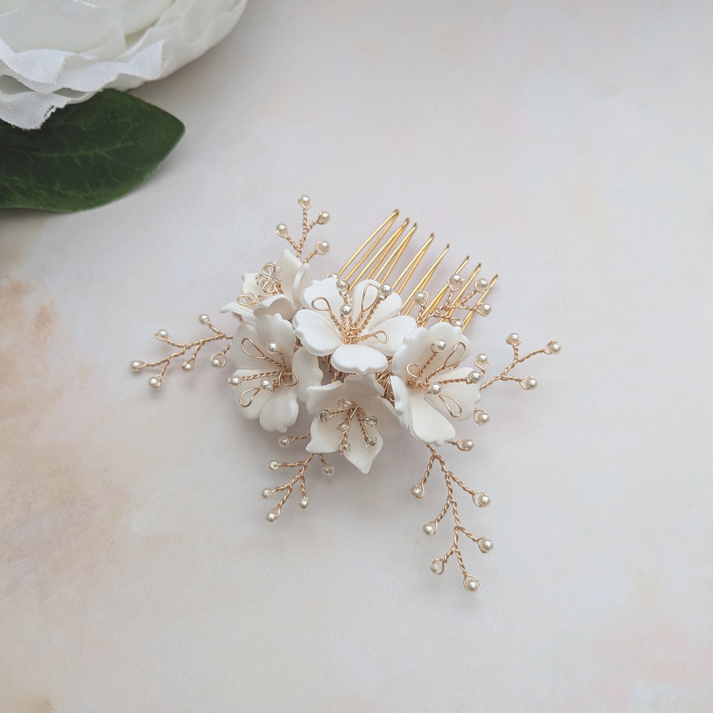 Modern floral bridal hair comb for weddings - Susie Warner